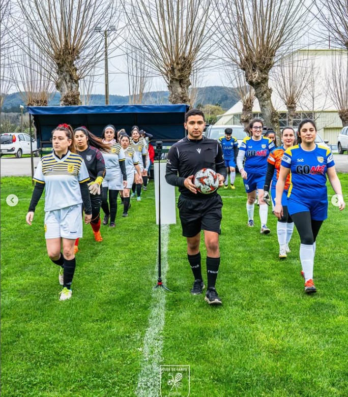 Inaguración cancha de fútbol 1
